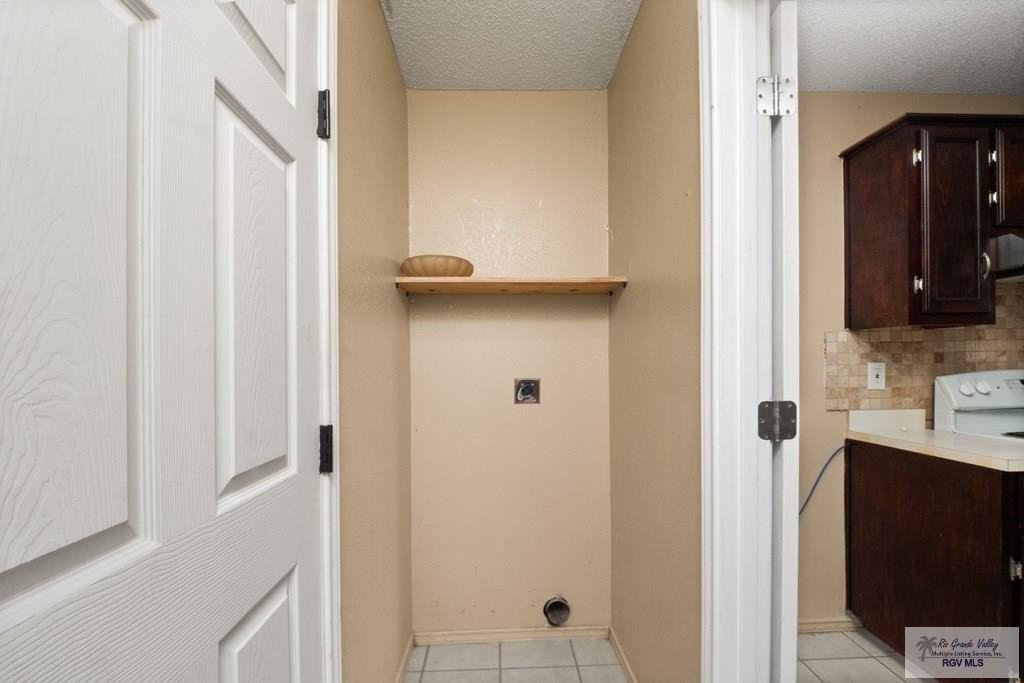 2751 Normandy St - Photo 7 of 18