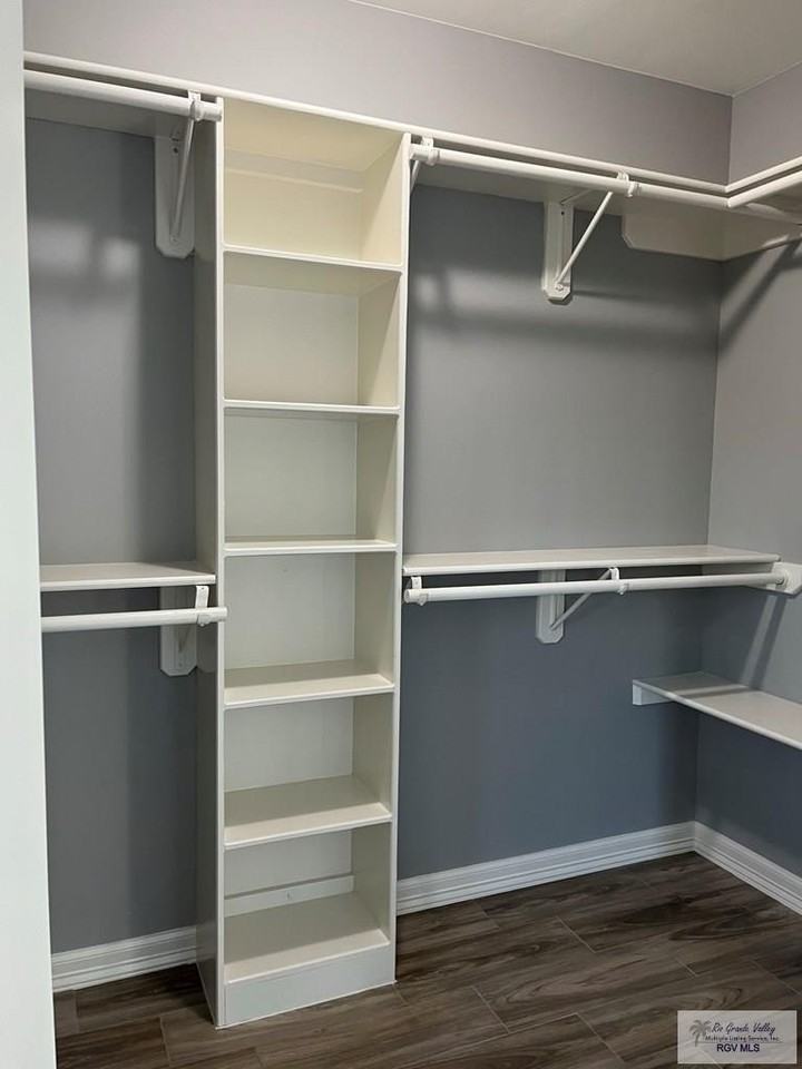 E Adams Ave - Photo 4 of 13