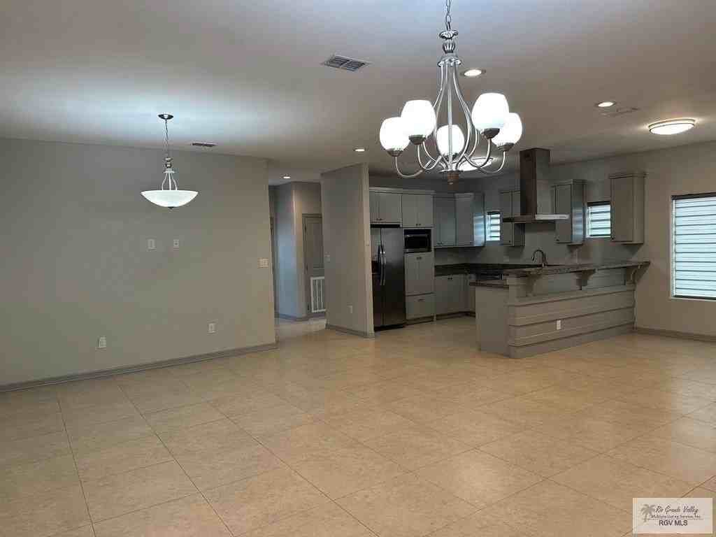 3016 San Miguel Cir - Photo 3 of 18