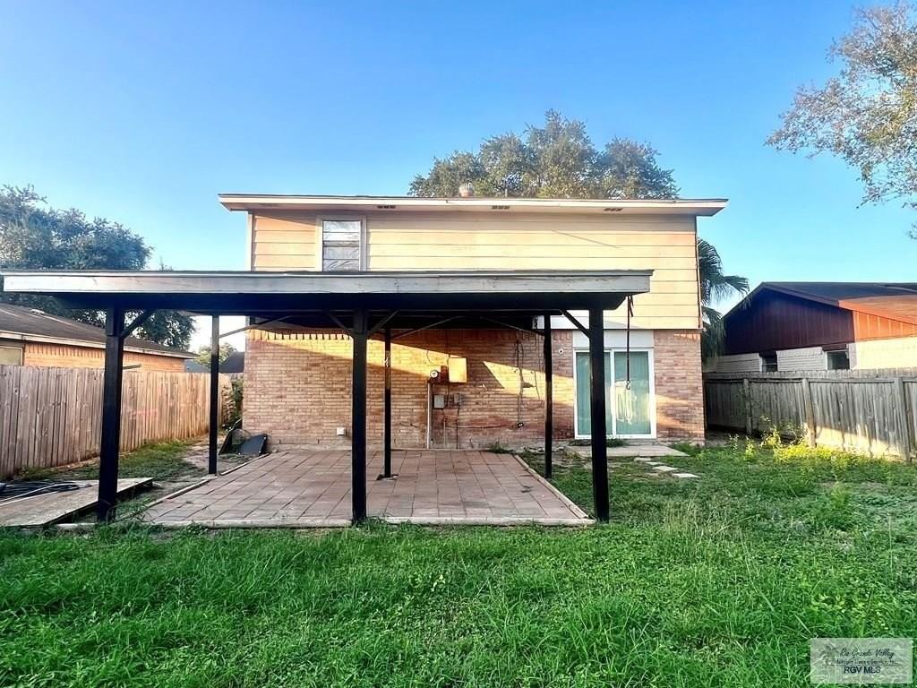 1124 Sierra Grande Dr - Photo 3 of 17