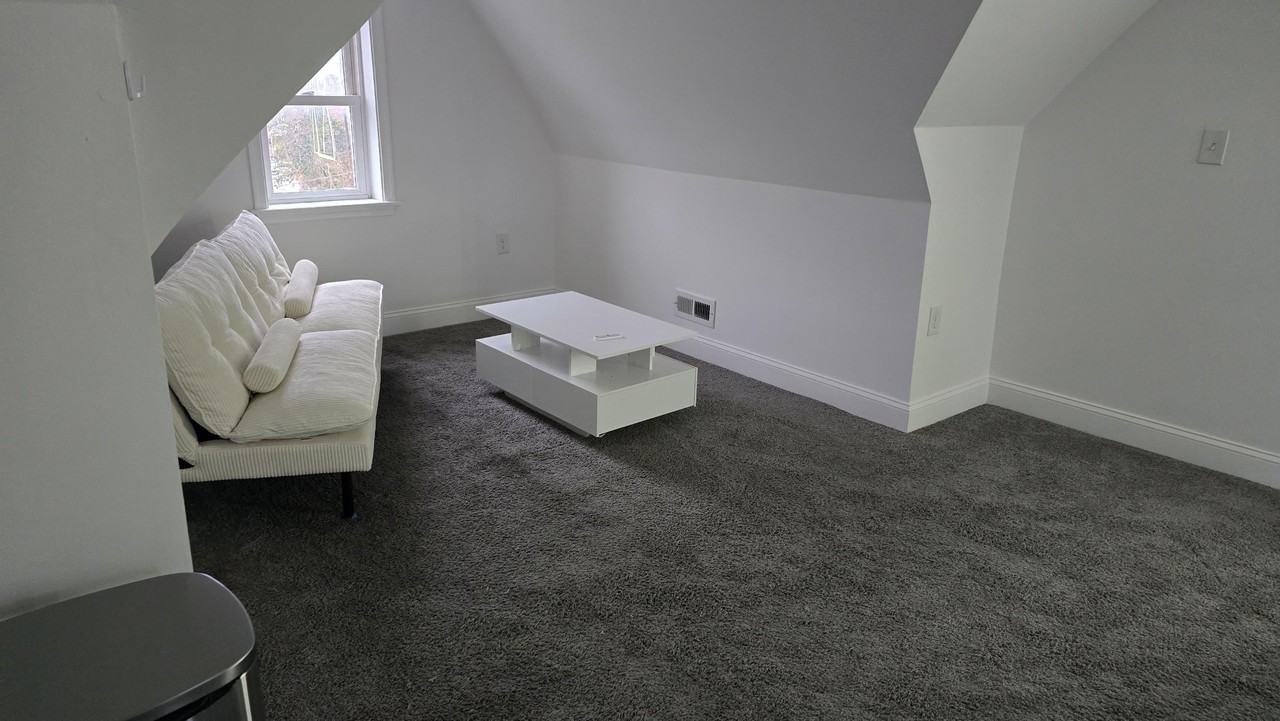 Harwood Ave - Photo 4 of 5