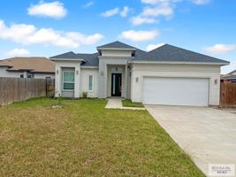 featured image of 1761 Castillo St