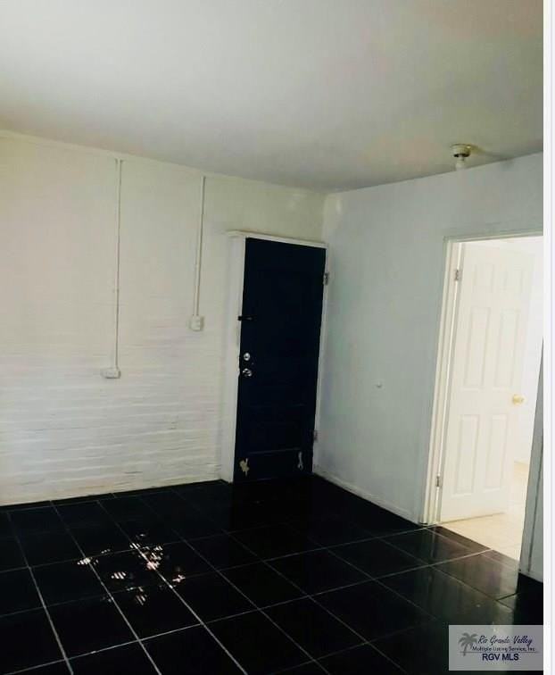 158 Garden St - Photo 5 of 13