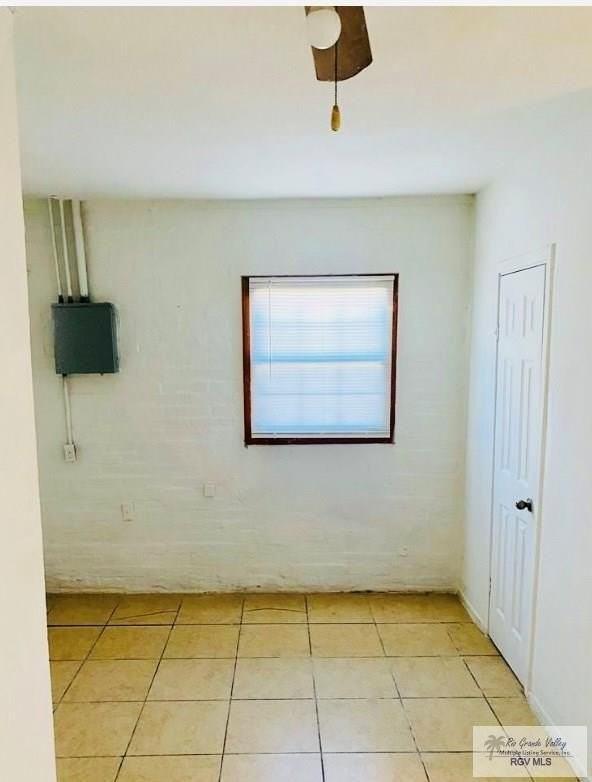 158 Garden St - Photo 7 of 13