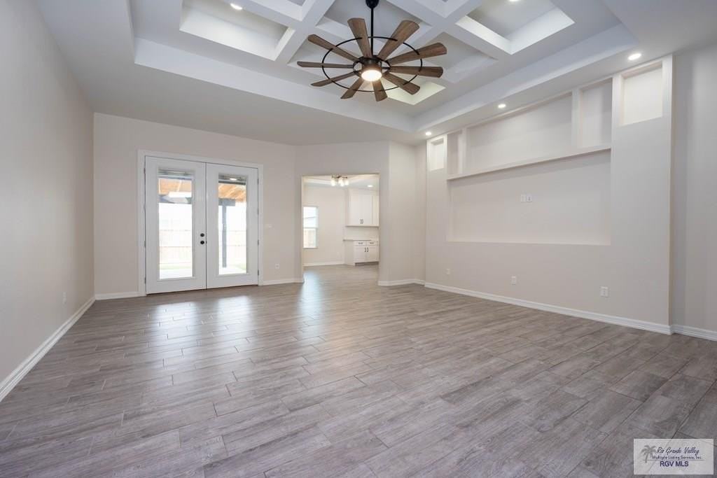 460 Marcelo St - Photo 2 of 20