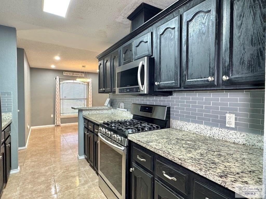 6532 Tradition Cir - Photo 7 of 21