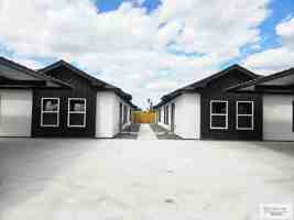 featured image of 203 E Royal Palm Dr Apt A #A