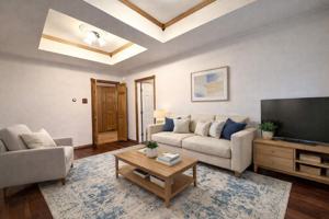 featured image of 44 W 7th St #1F