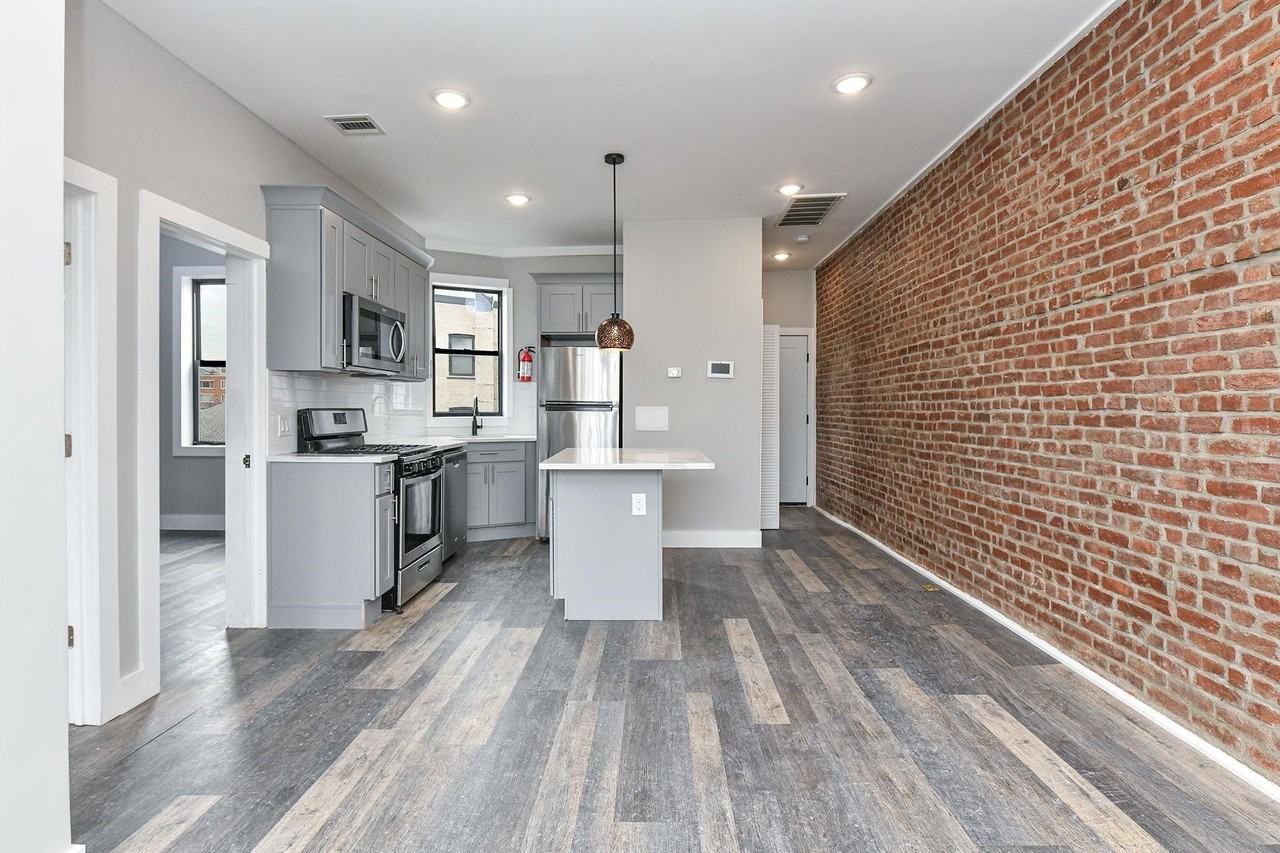 30 63rd St #3R - Photo 6 of 16