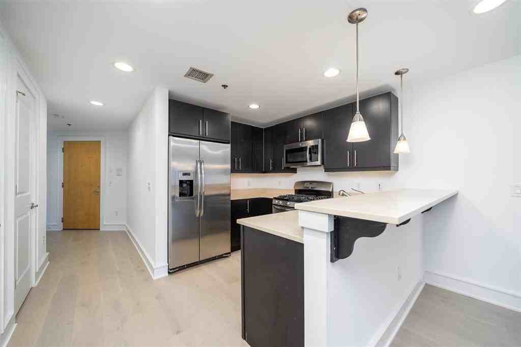 2 Paterson Ave #3C - Photo 2 of 18