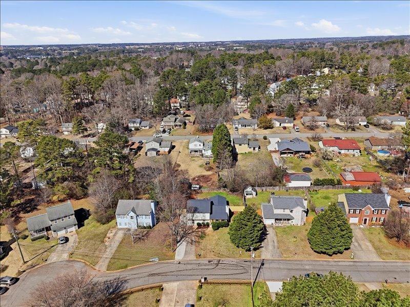 Park Creek Cir - Photo 4 of 24