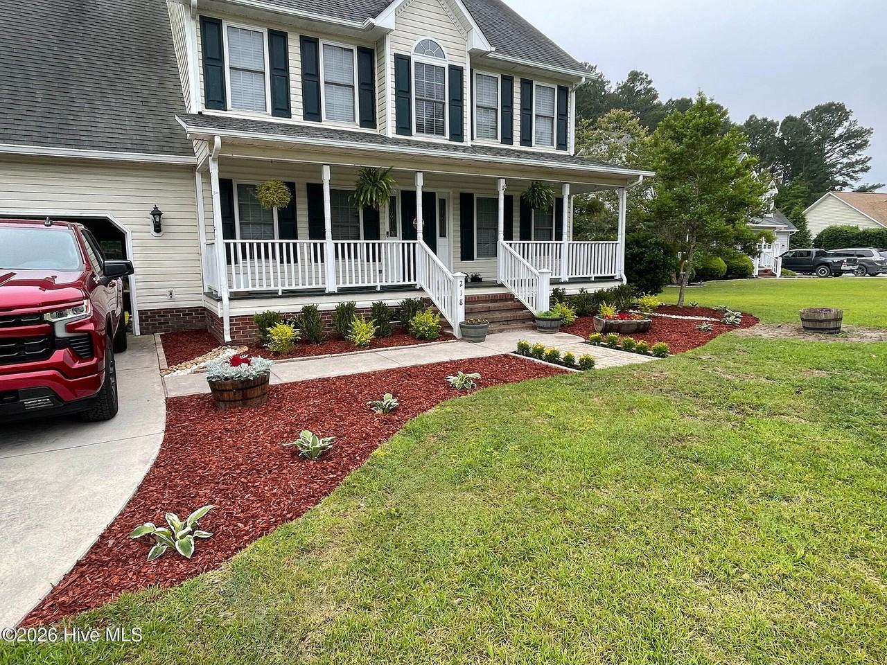 218 English Walnut Dr