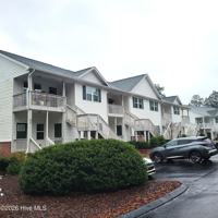 featured image of 82 N Knoll Rd