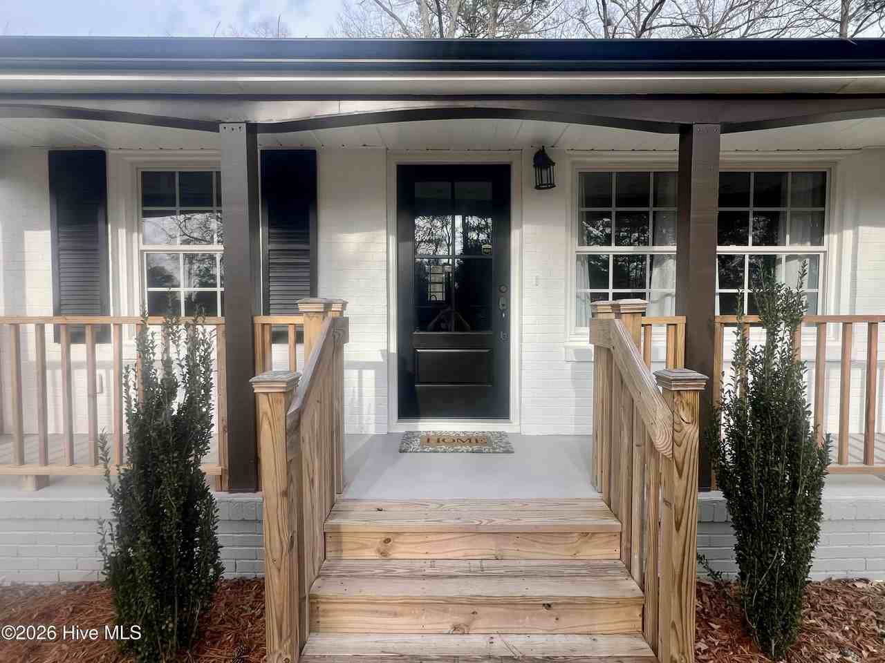 101 Beech Ln - Photo 7 of 38