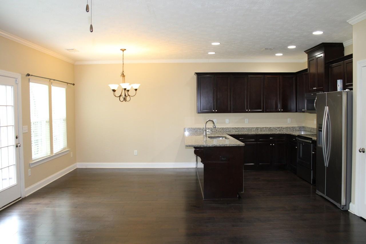 487 Brantley Cove Cir - Photo 4 of 14