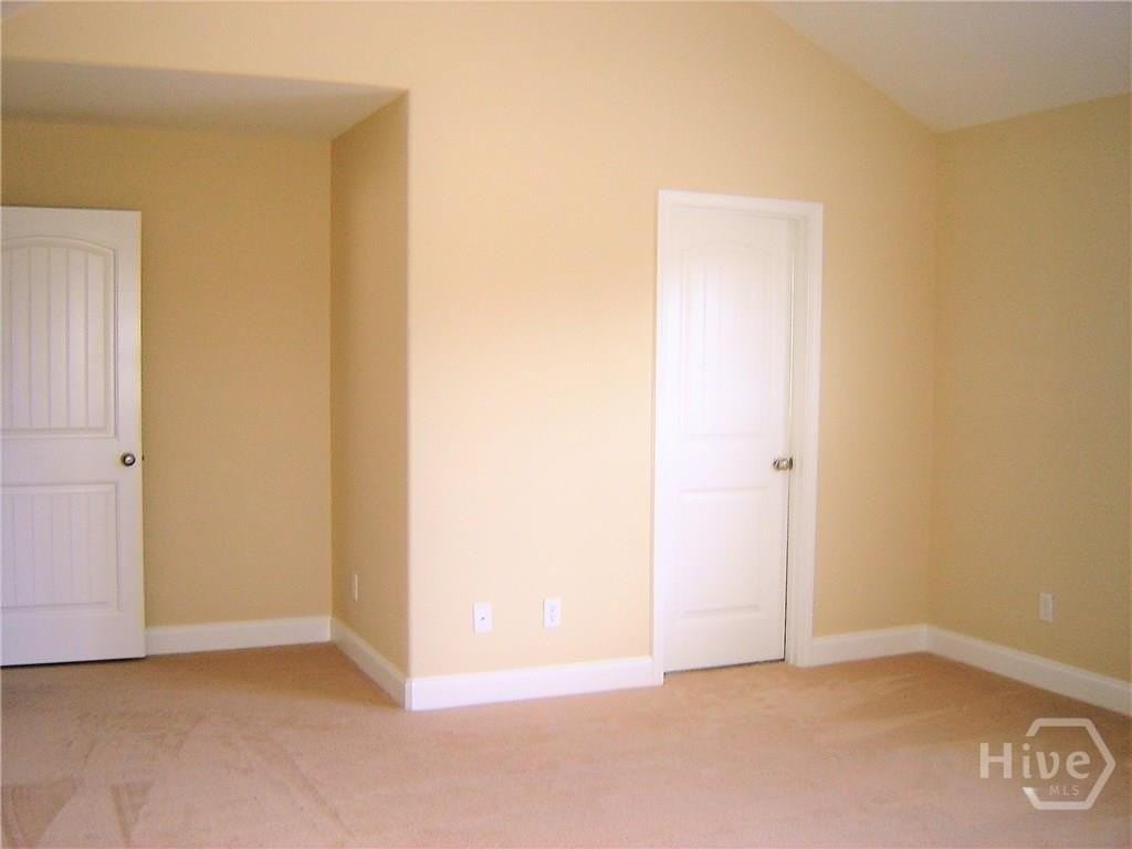 204 Dogwood Cir - Photo 7 of 18