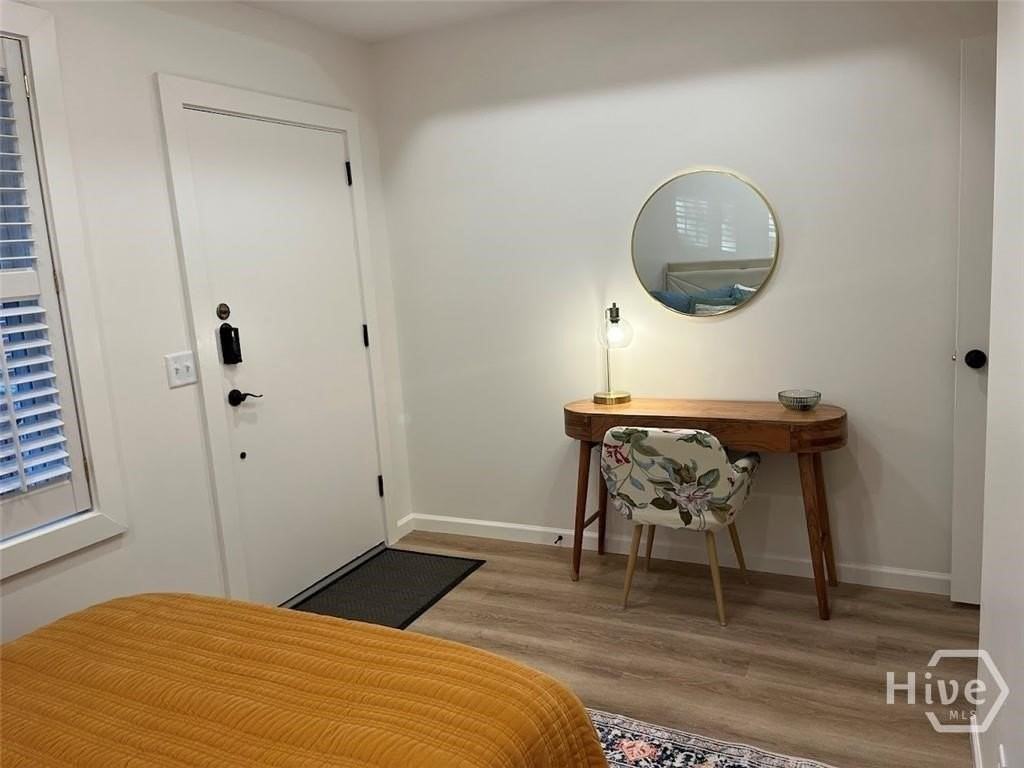 637 Columbus Dr Unit B - Photo 6 of 10