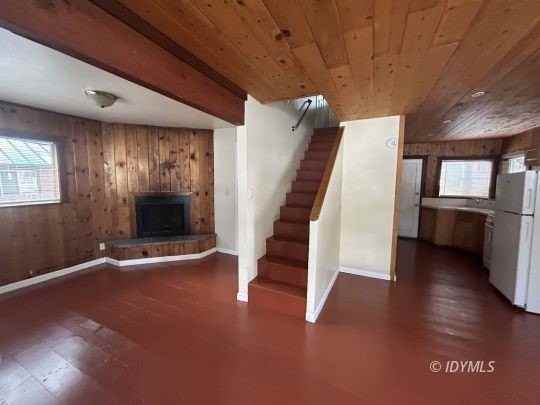 25055 Marion Ridge Dr #2 - Photo 2 of 17