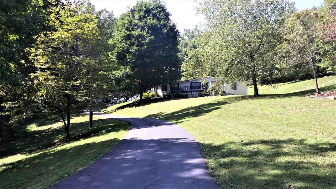 2534 Black Oak Rd - Photo 4 of 15