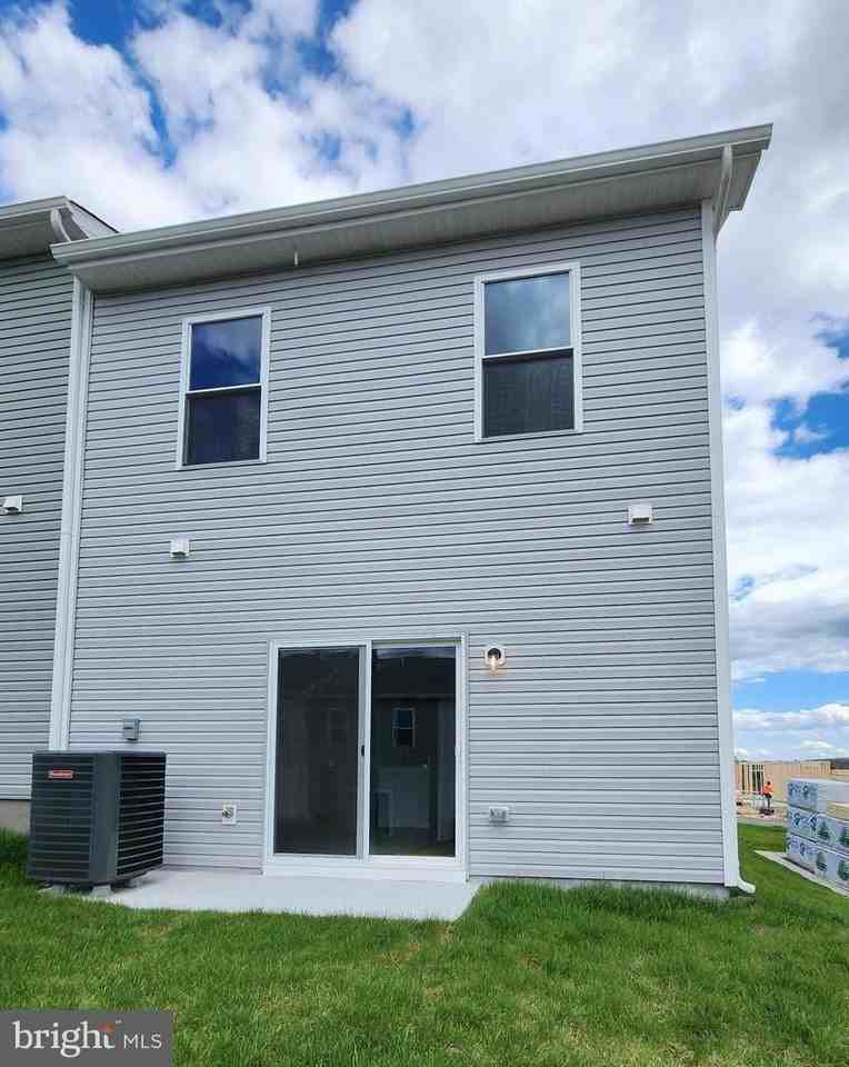 69 Cramsford St - Photo 2 of 23