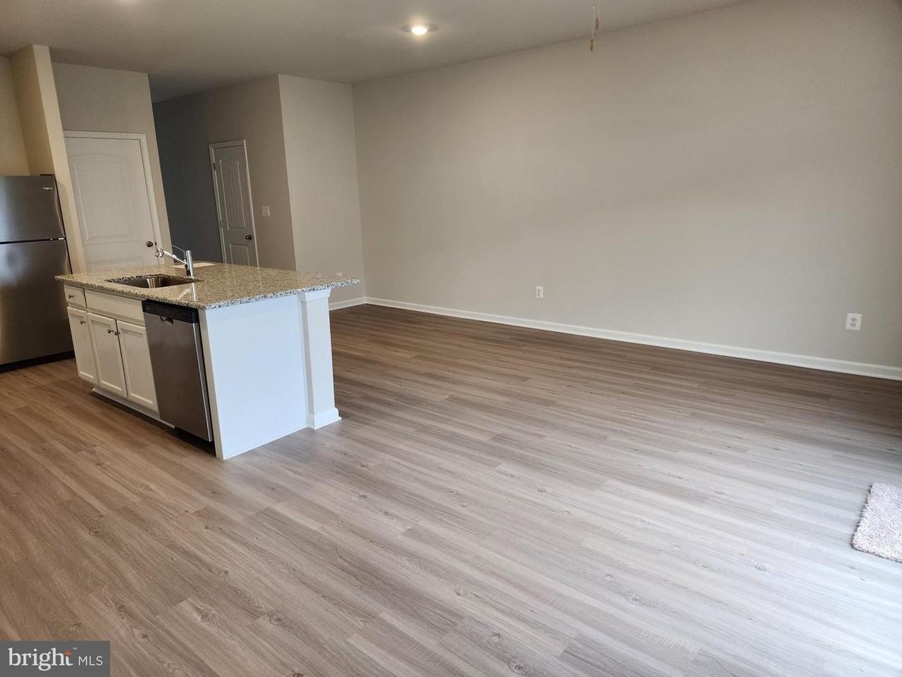 69 Cramsford St - Photo 4 of 23