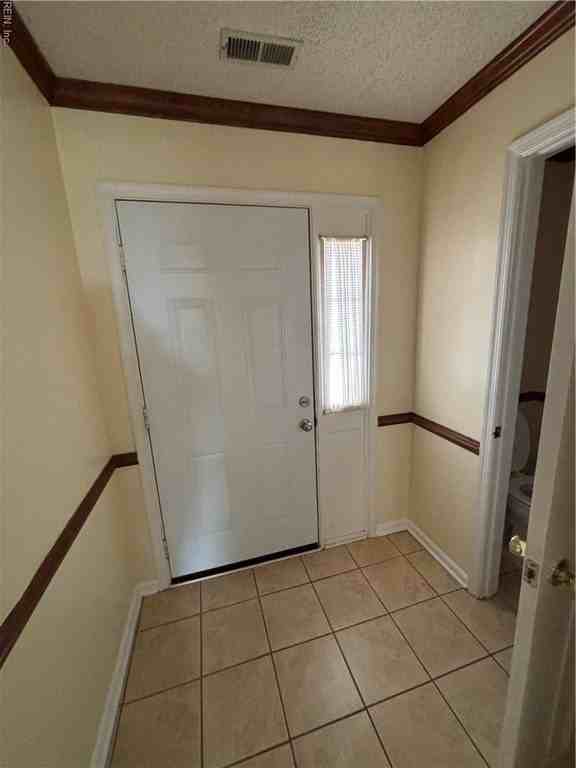 716 Nottaway Dr - Photo 2 of 18