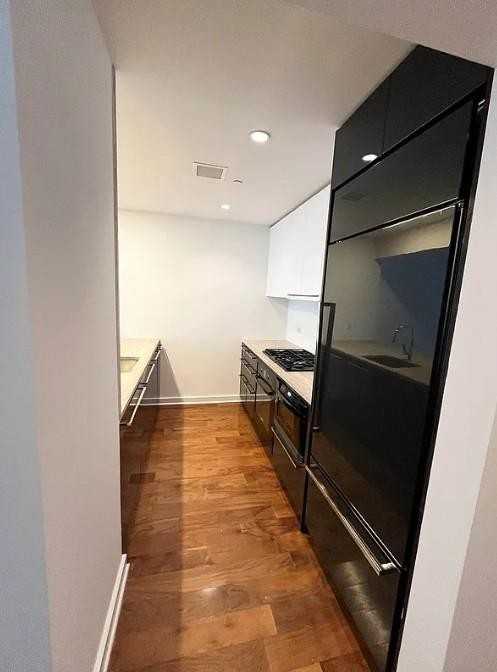 2 Northside Piers - Photo 3 of 10