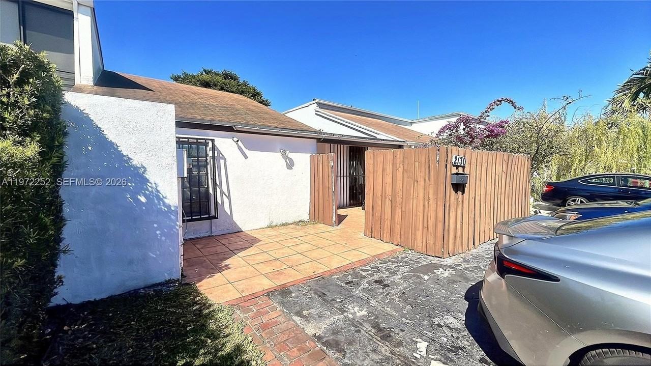 2130 Sw 122nd Ct #NA - Photo 4 of 25