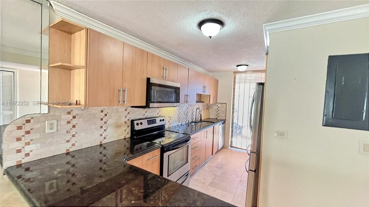 2130 Sw 122nd Ct #NA - Photo 6 of 25