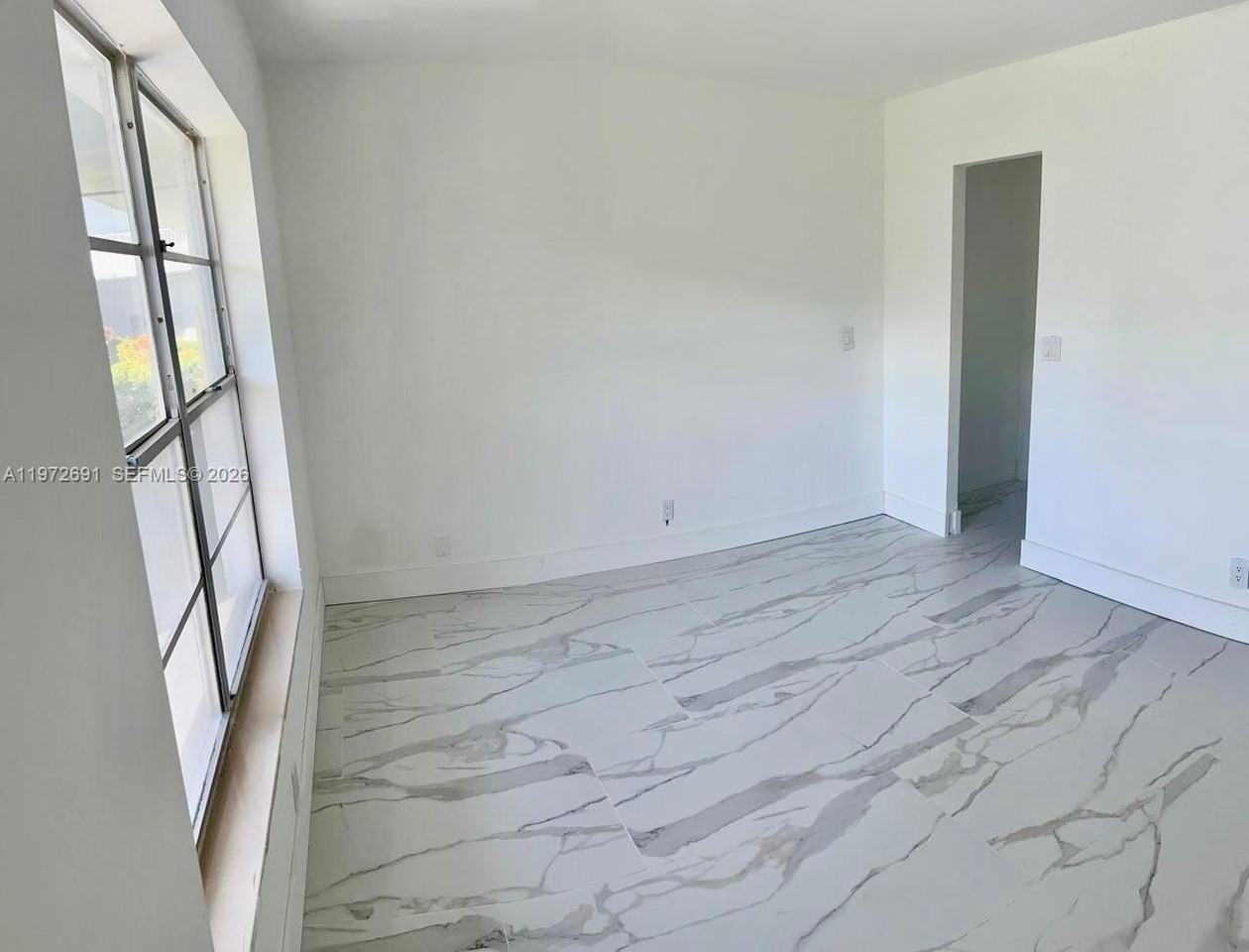 1402 Nw 80th Ave #107 - Photo 5 of 9