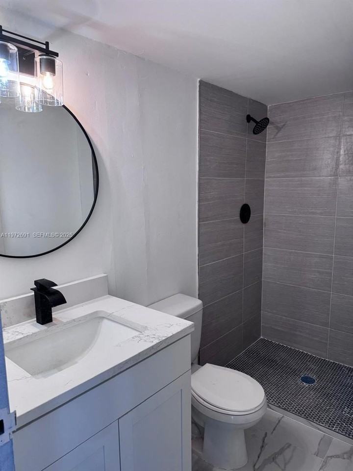 1402 Nw 80th Ave #107 - Photo 6 of 9