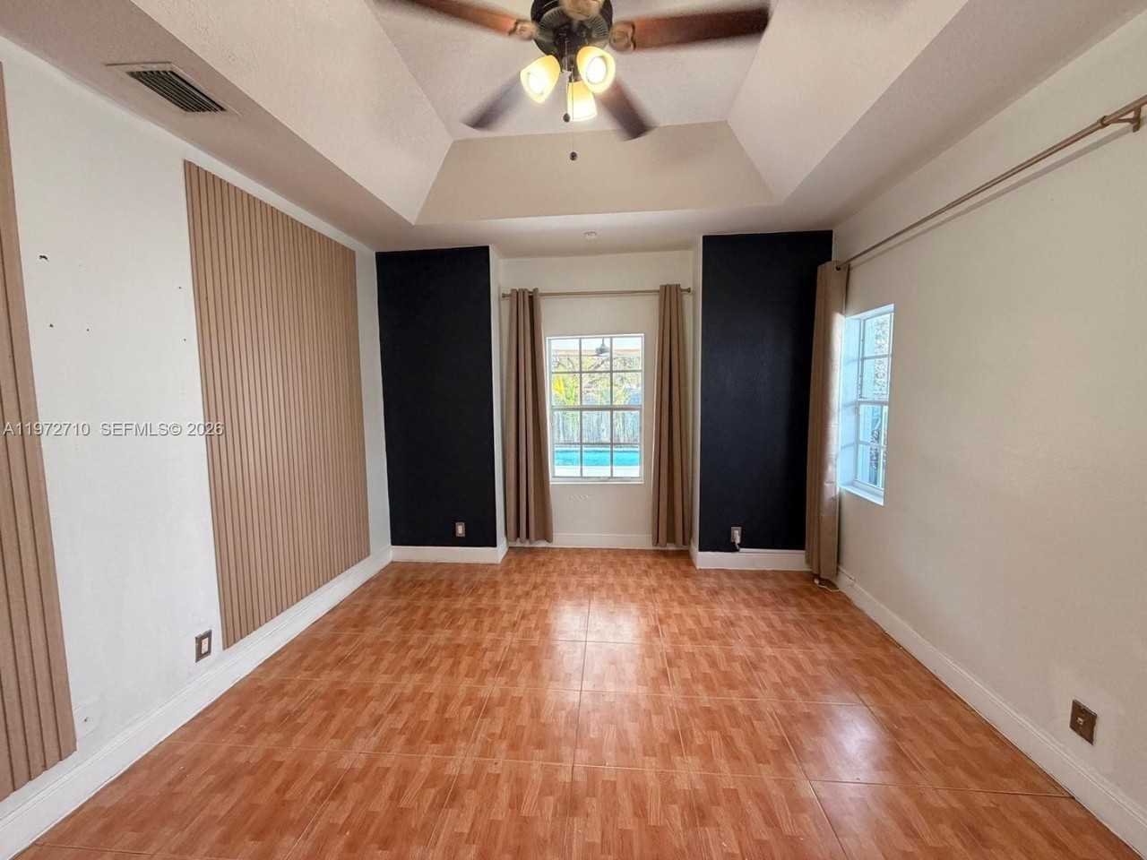 2804 Nw 7th Ct #2804 - Photo 7 of 17