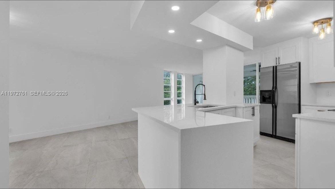 6911 Environ Blvd #4J - Photo 5 of 24