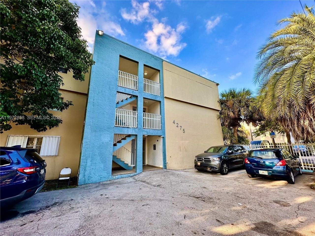 4275 Nw South Tamiami Canal Dr #2-104