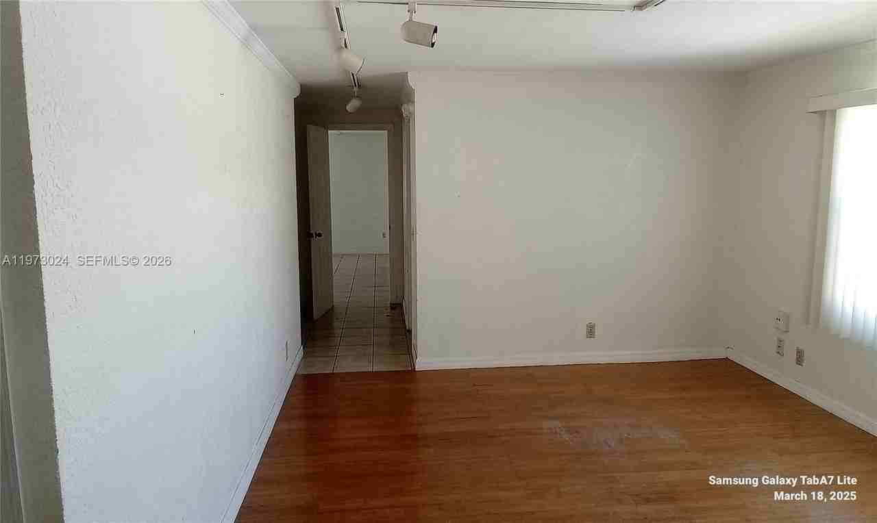 21821 S Heritage Cir #1 - Photo 3 of 20