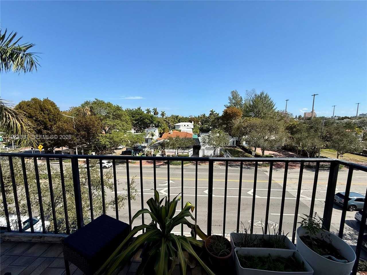 1236 Alton Rd #401 - Photo 6 of 13