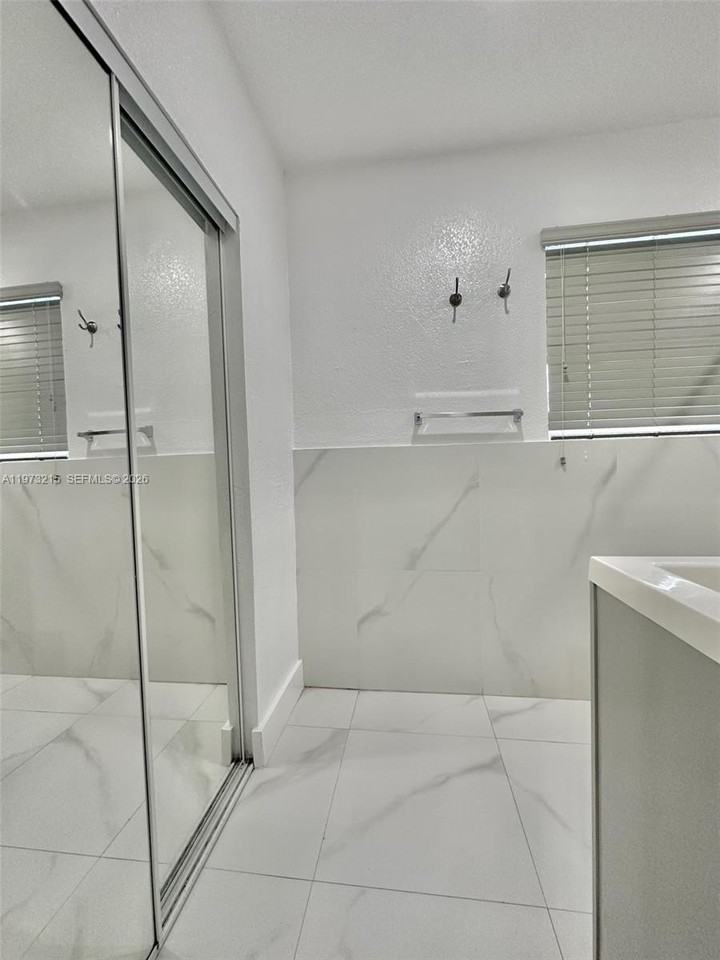 154 Nw 62nd St #1 - Photo 6 of 17