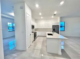 featured image of 17324 Sw 41st St #17324