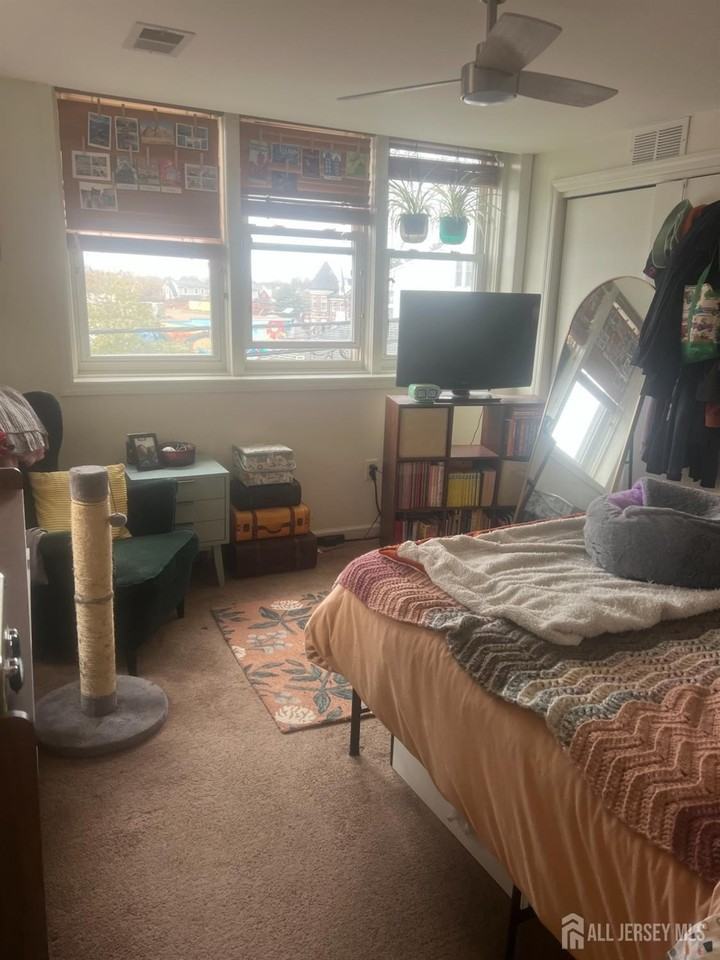 463 Main St #2 - Photo 7 of 7