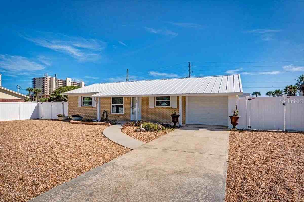 3 Edmond Ct - Photo 4 of 33