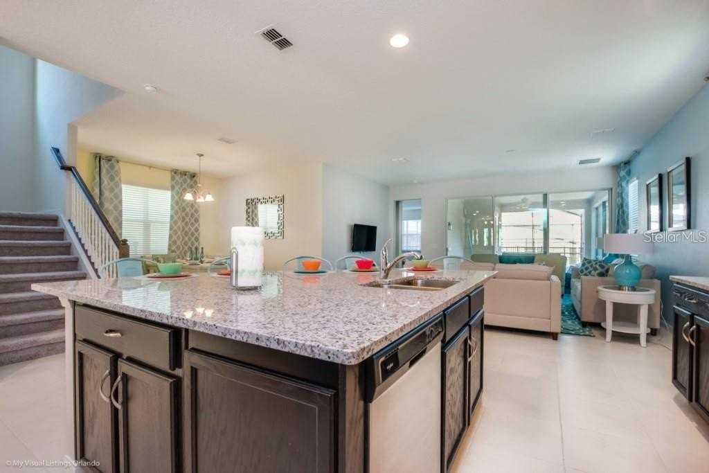 9031 Pelican Cove Trce - Photo 5 of 50
