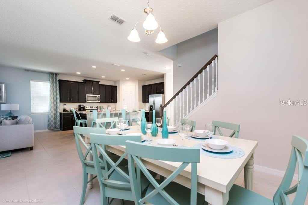 9031 Pelican Cove Trce - Photo 7 of 50