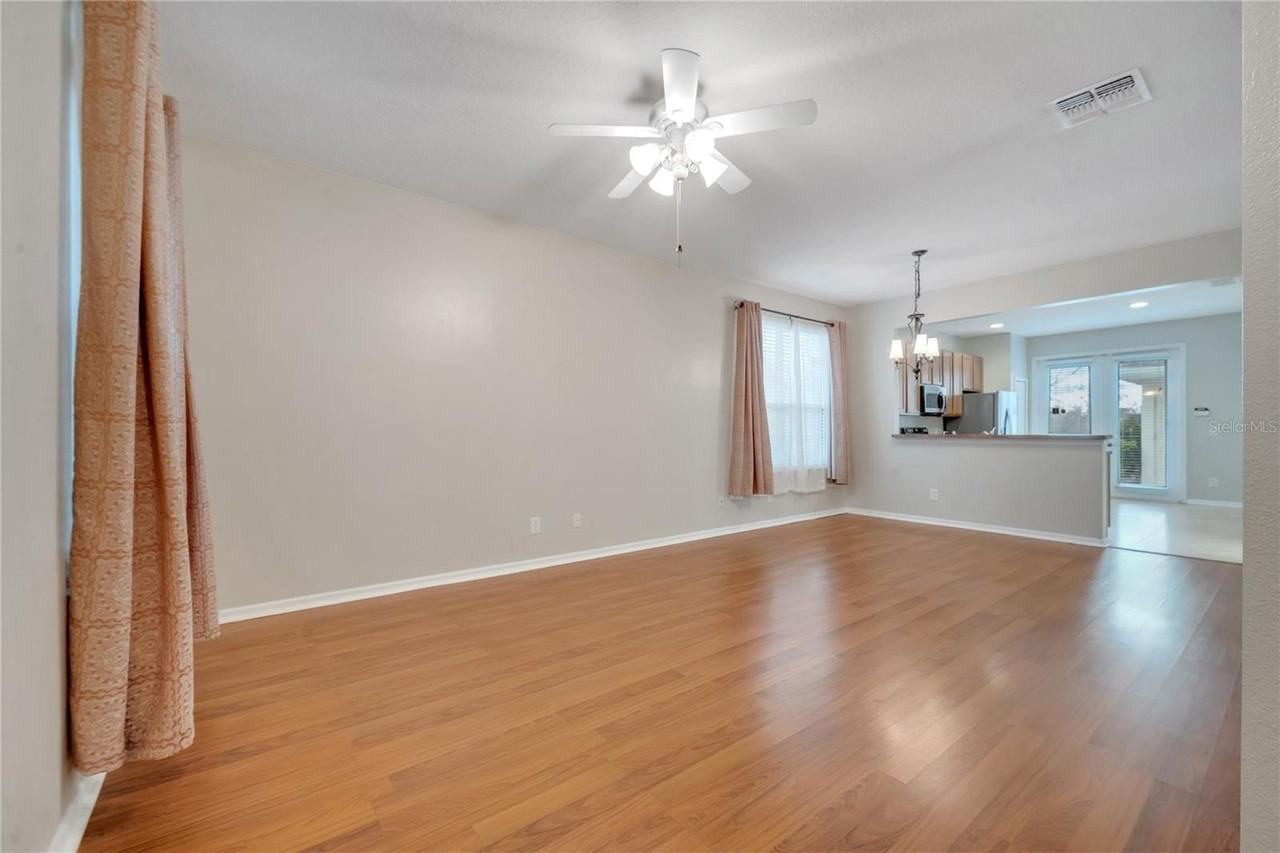 13845 Ancilla Blvd - Photo 5 of 33