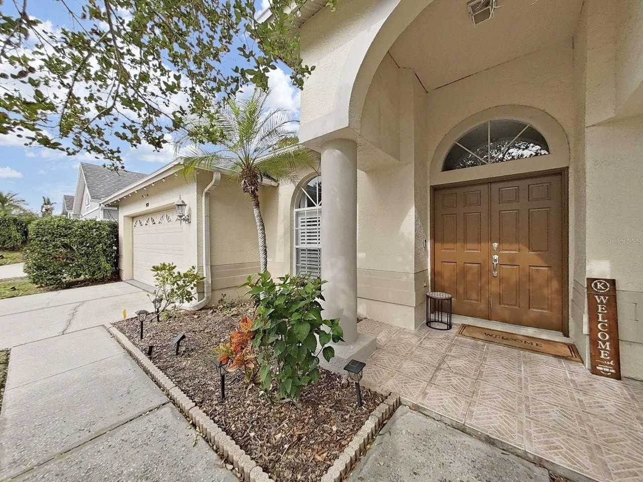 9630 Fox Hearst Rd - Photo 4 of 44