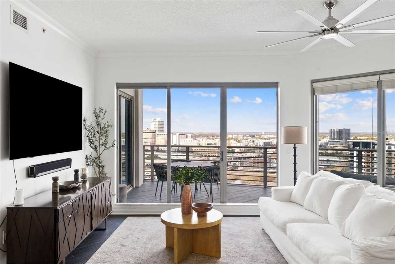 1209 E Cumberland Ave #2103 - Photo 6 of 41