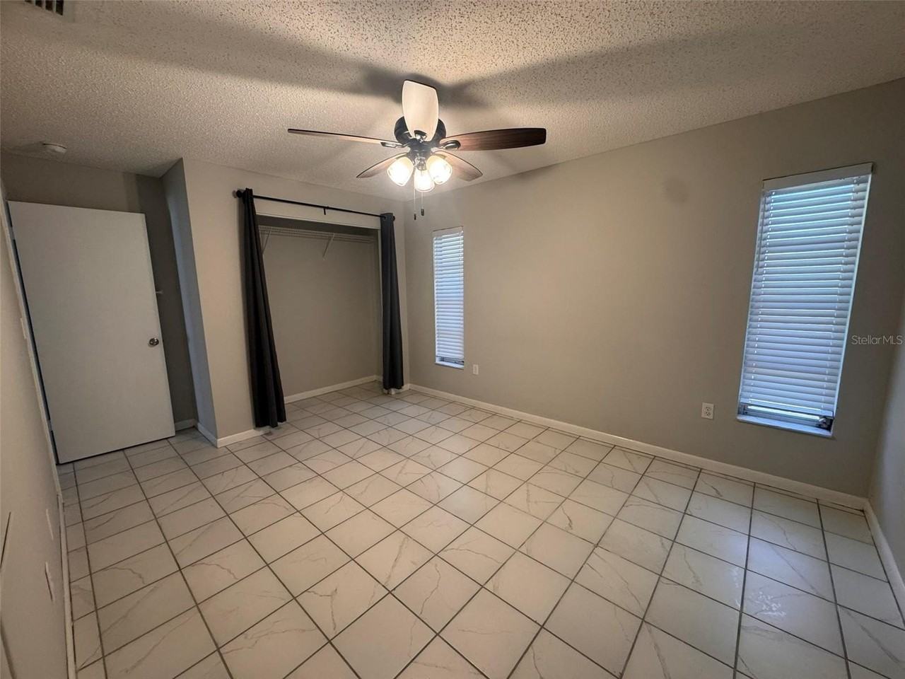 843 Cambridge Ct #843 - Photo 6 of 23