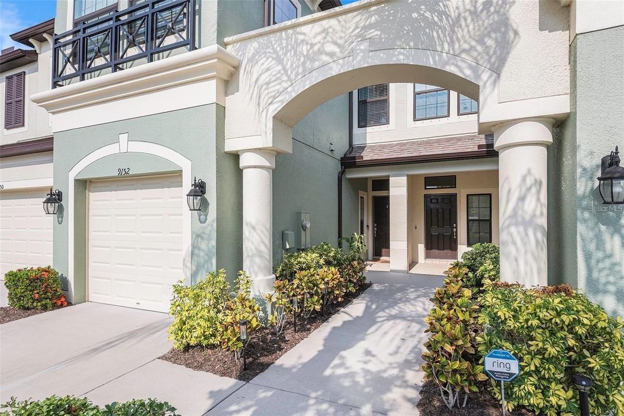 9152 Fox Sparrow Rd - Photo 2 of 32