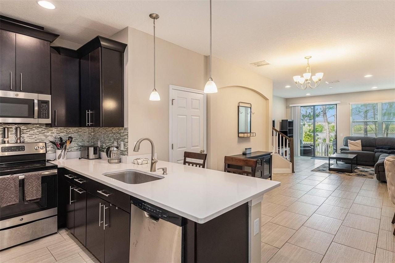 9152 Fox Sparrow Rd - Photo 7 of 32