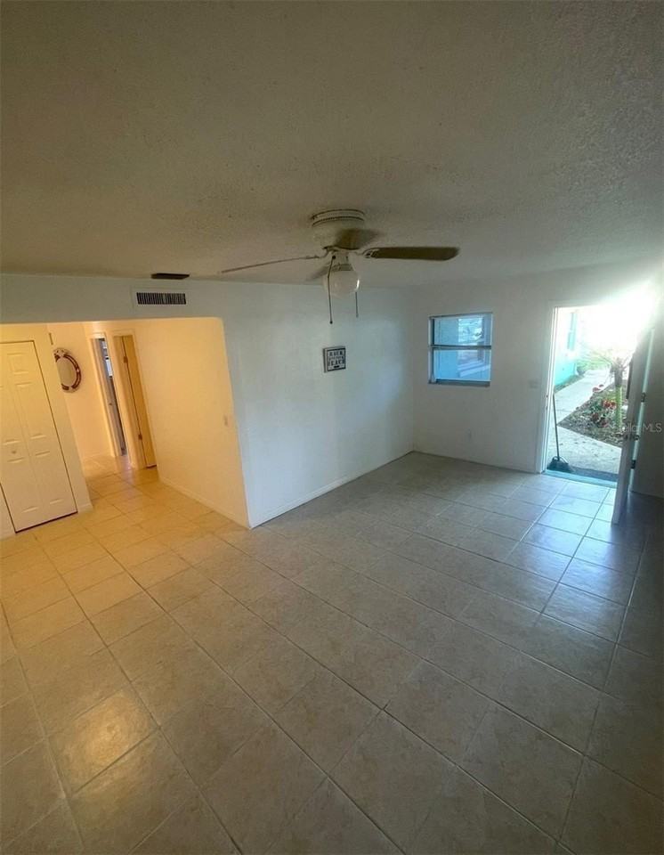 3004 Oaklawn Ave #B - Photo 2 of 13