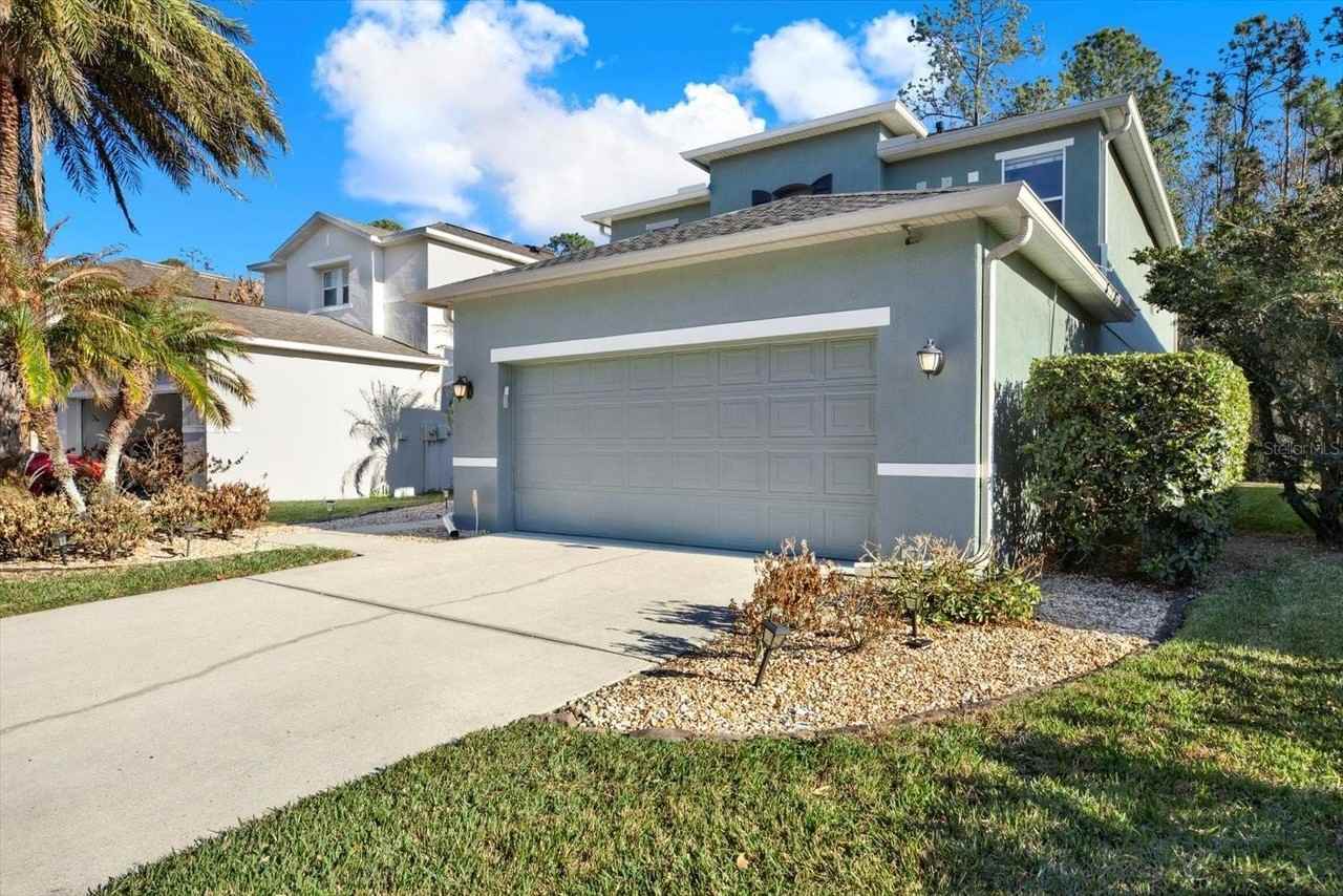 27032 Stillbrook Dr - Photo 4 of 50